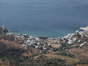 tinos-isternia1_jpg