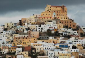 Syros Geographical & Historical Outline Syros Geographical & Historical Outline